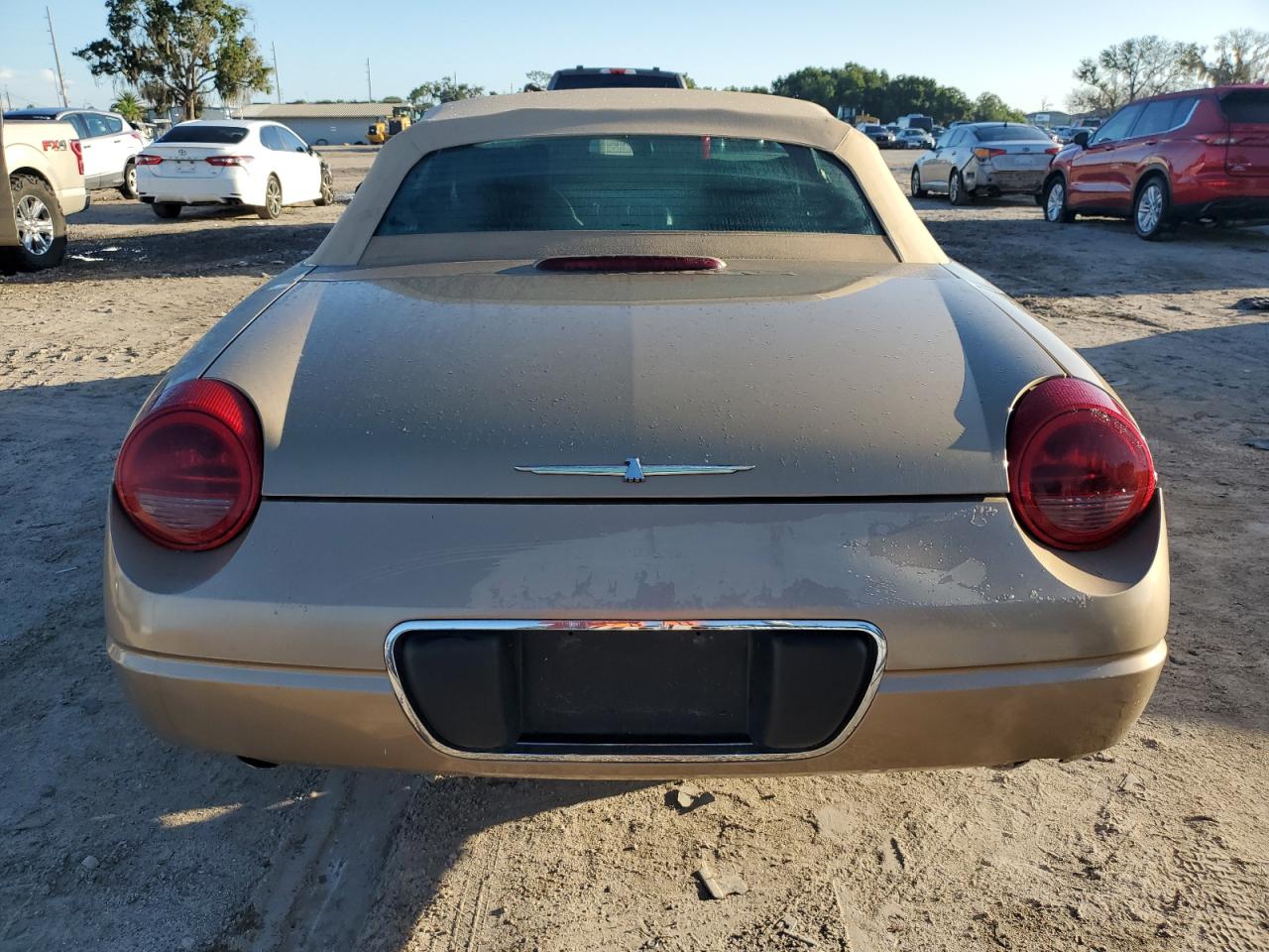 2005 Ford Thunderbird VIN: 1FAHP60A15Y102478 Lot: 61225124
