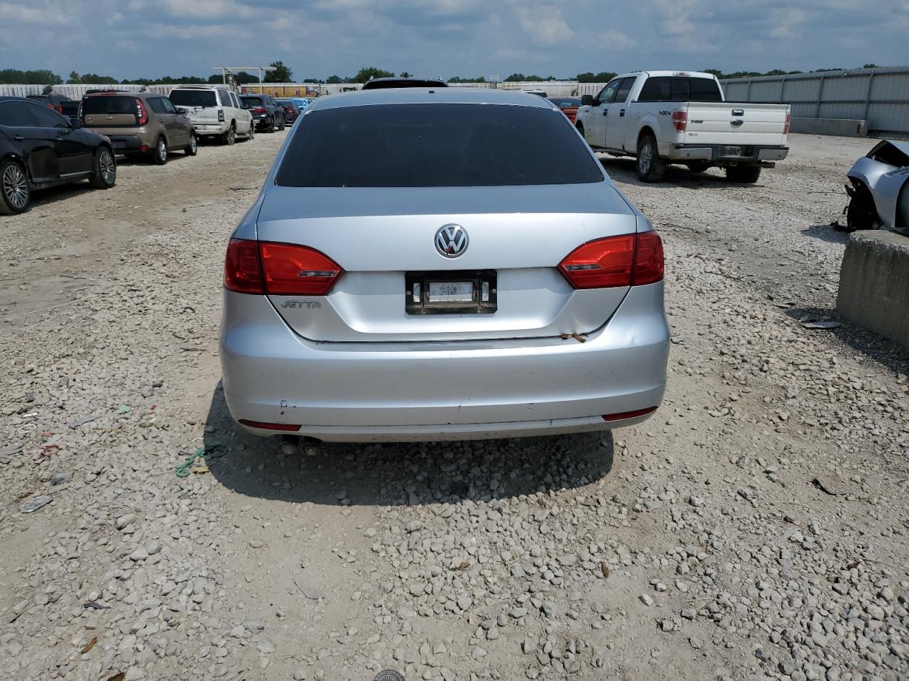 3VW2K7AJ7EM288412 2014 Volkswagen Jetta Base