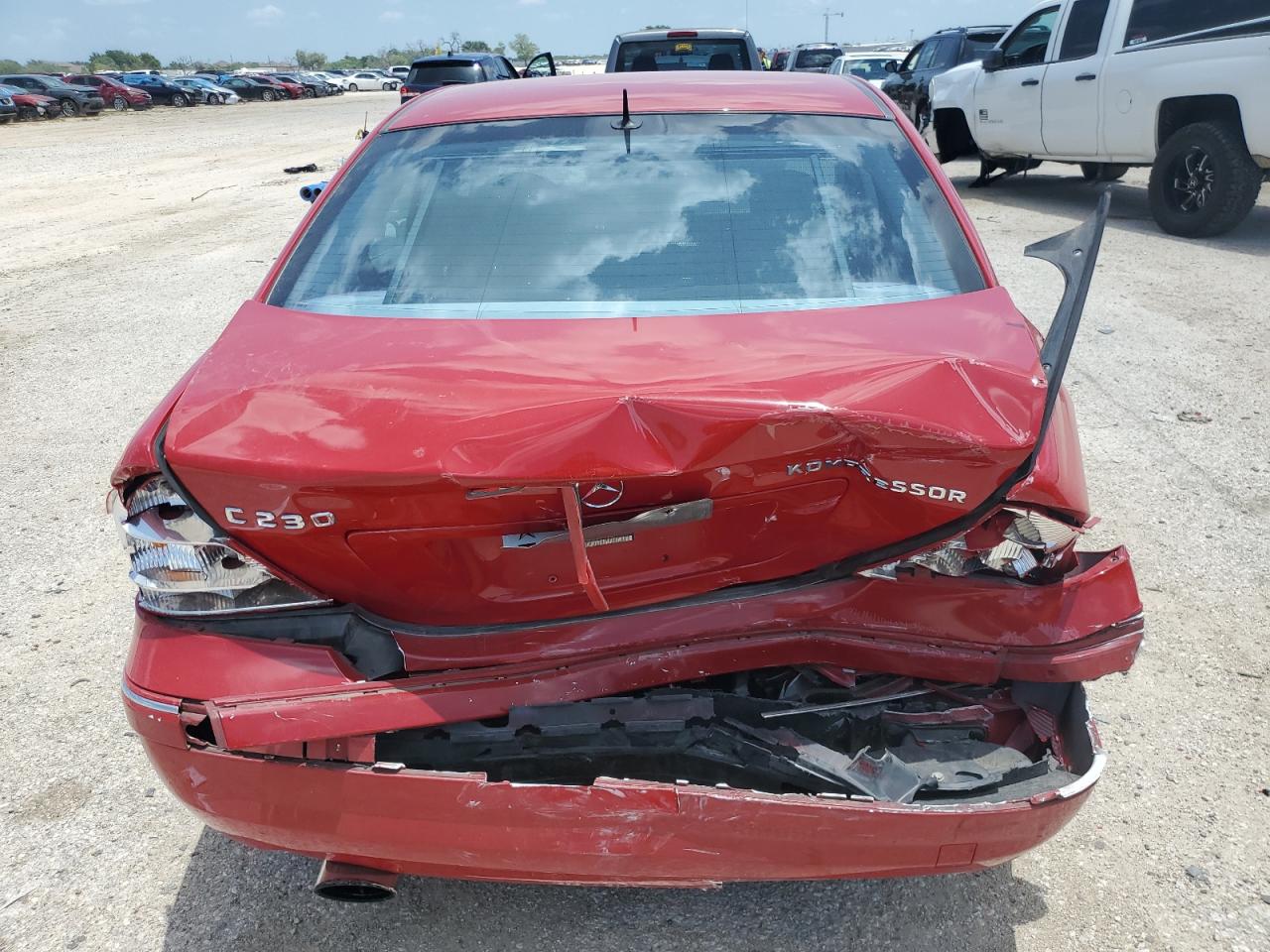 2005 Mercedes-Benz C 230K Sport Sedan VIN: WDBRF40J85F696003 Lot: 62906574