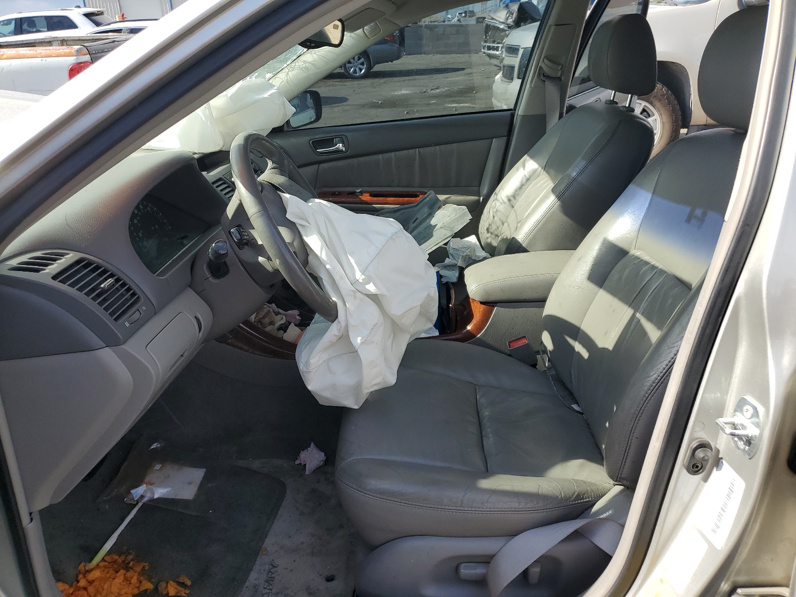 4T1BE30K63U761315 2003 Toyota Camry Le