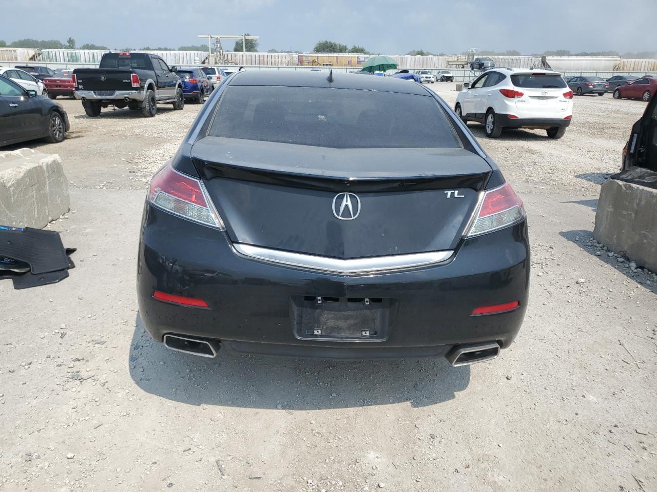 19UUA8F56DA015183 2013 Acura Tl Tech