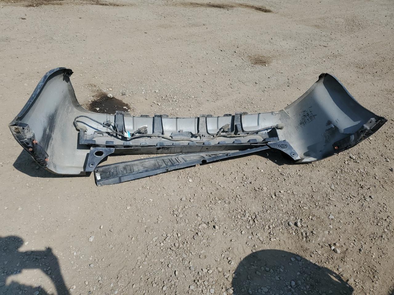 2010 Ford Escape Limited VIN: 1FMCU9EG8AKC98732 Lot: 64444424