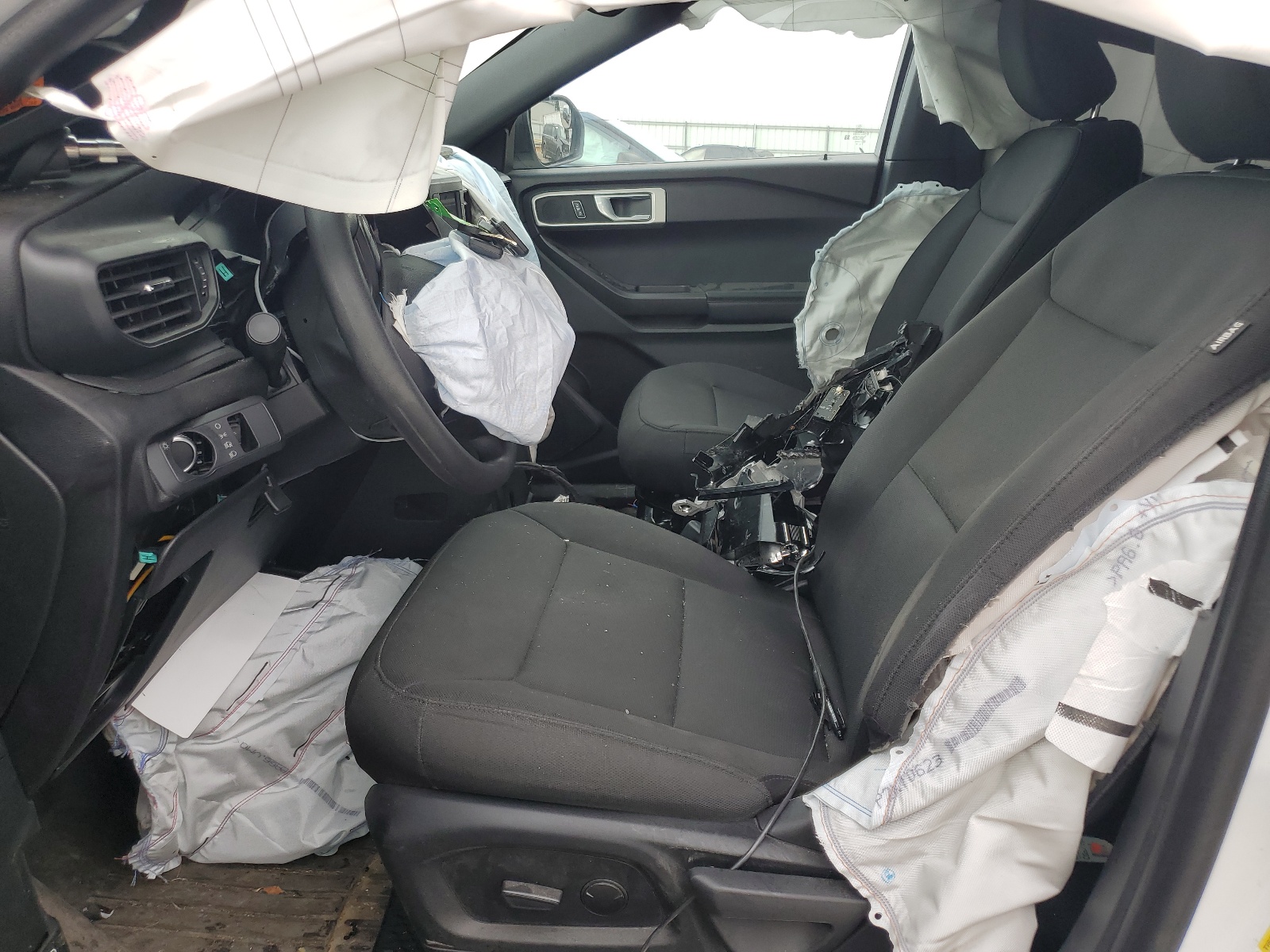 1FM5K8AB0NGA92977 2022 Ford Explorer Police Interceptor