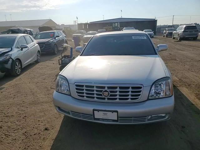 2002 Cadillac Deville Dts VIN: 1G6KF57942U284692 Lot: 60932974