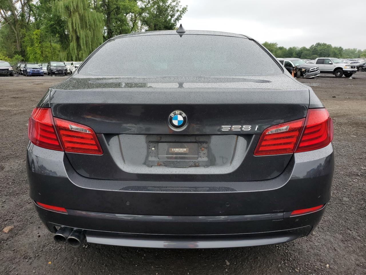 2012 BMW 528 Xi VIN: WBAXH5C59CDW10369 Lot: 63907974