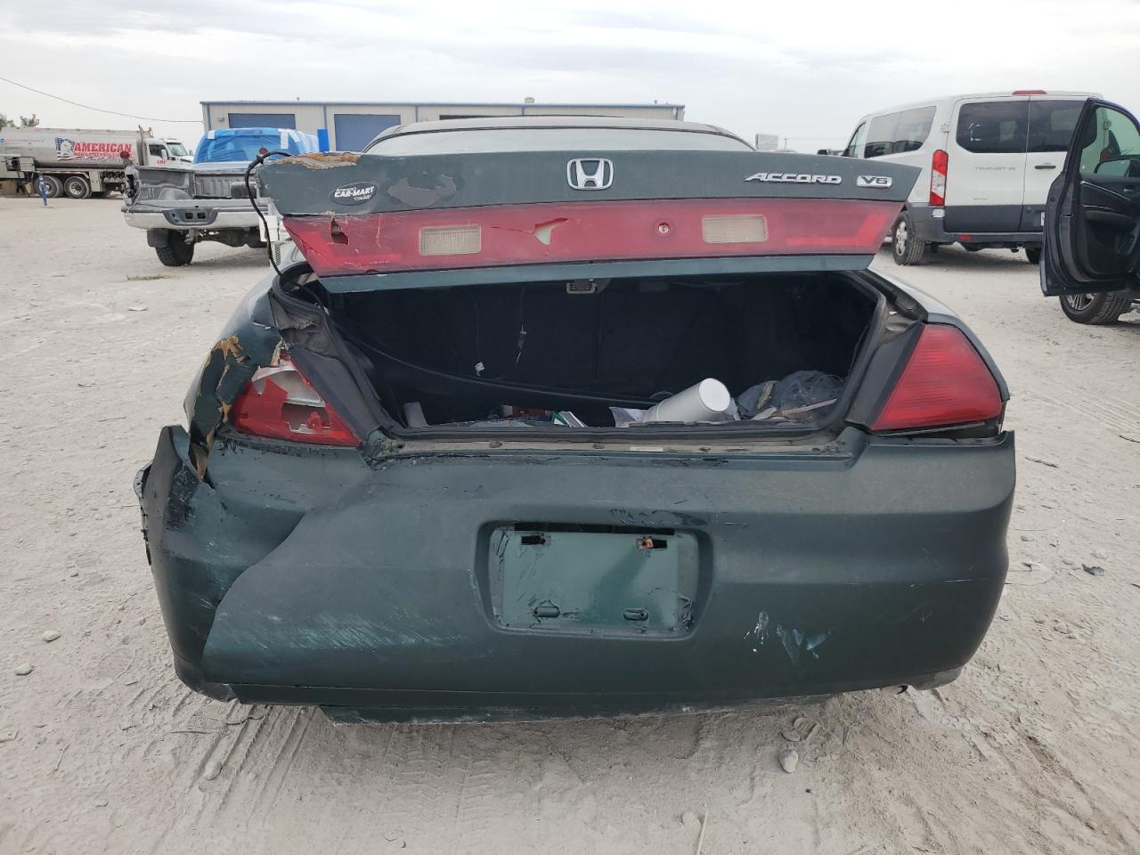 2001 Honda Accord Ex VIN: 1HGCG22521A015755 Lot: 62872064