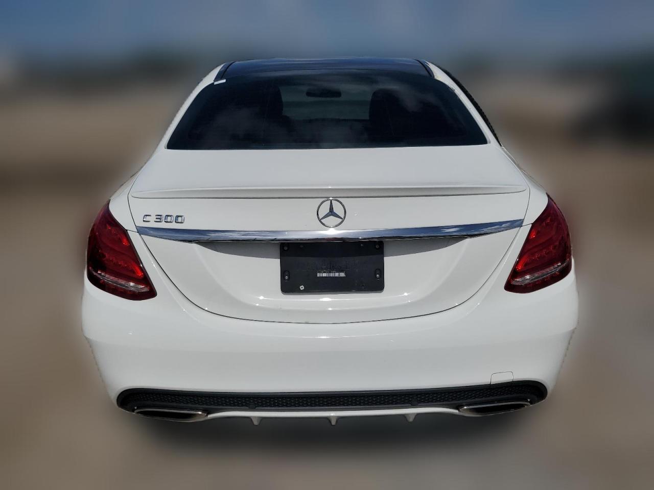 2016 Mercedes-Benz C 300 VIN: 55SWF4JB1GU112574 Lot: 64752244