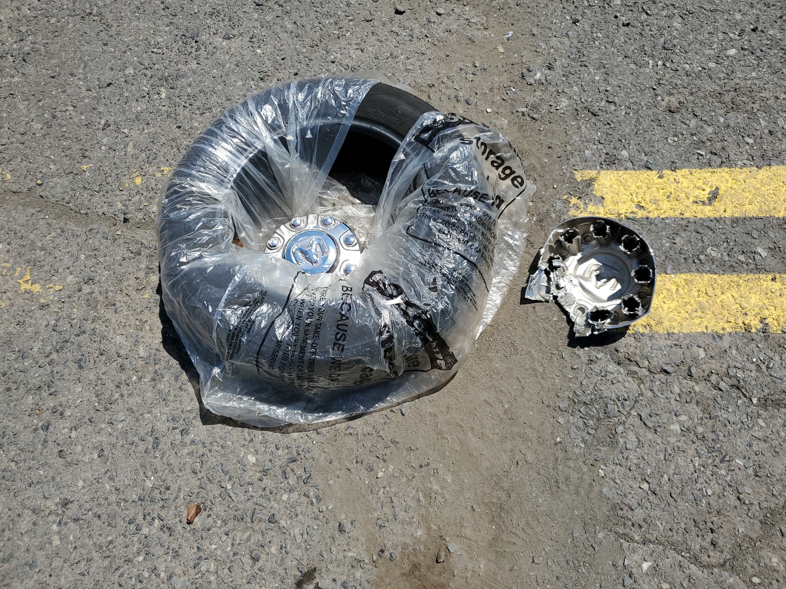 4T1BE32KX5U090523 2005 Toyota Camry Le