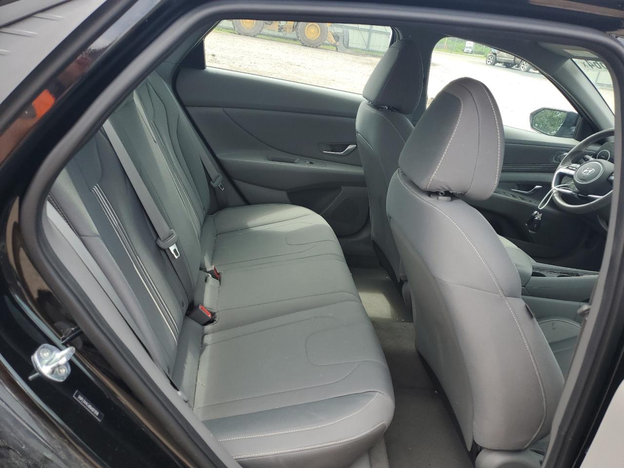 2022 Hyundai Elantra Sel VIN: 5NPLS4AG8NH072018 Lot: 63442664