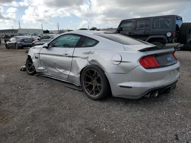  FORD MUSTANG 2019 Silver