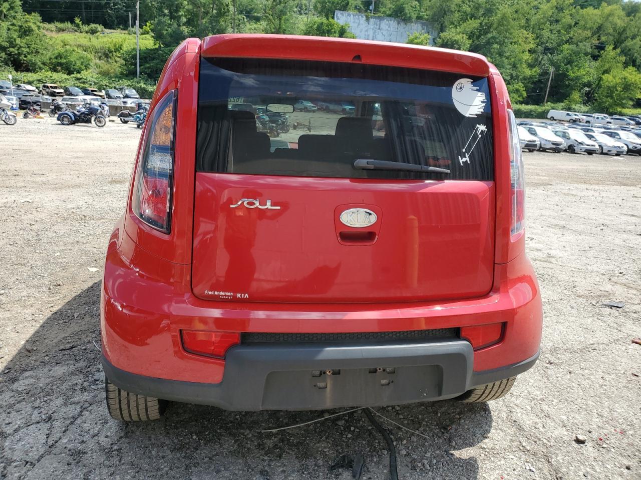 2010 Kia Soul + VIN: KNDJT2A29A7083833 Lot: 62286264