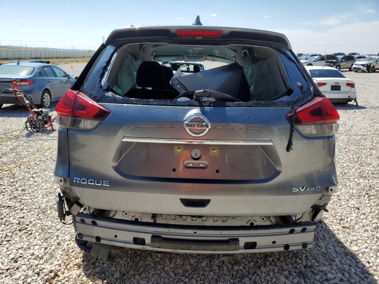 2020 Nissan Rogue S VIN: KNMAT2MV3LP521285 Lot: 64901594