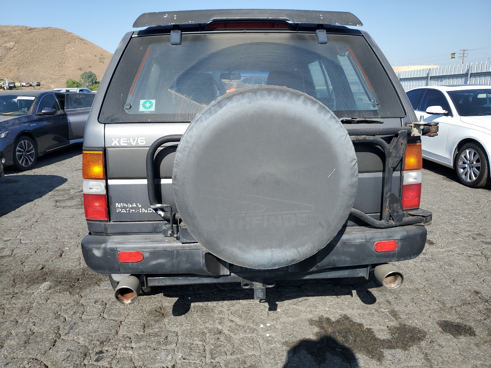 JN8HD17S9SW023883 1995 Nissan Pathfinder Xe