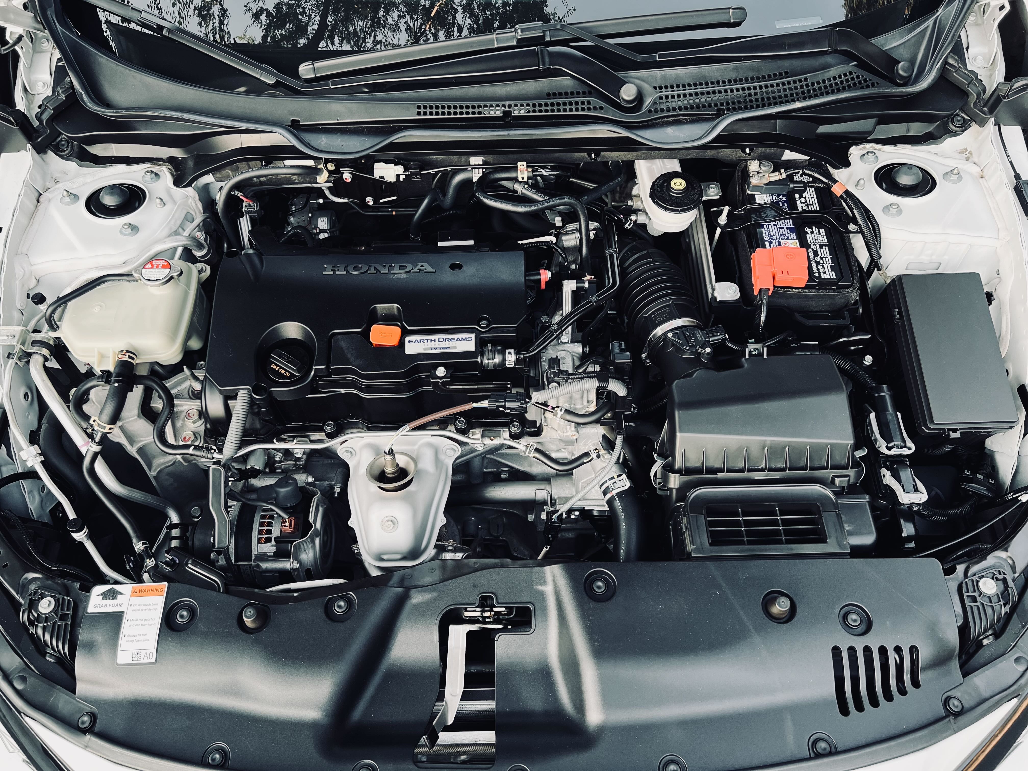 19XFC2F66LE216438 2020 Honda Civic Lx