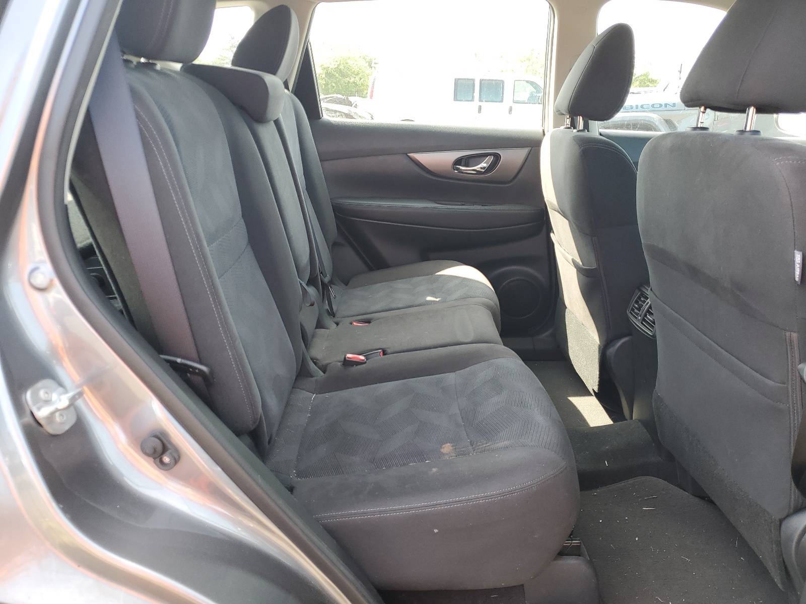 KNMAT2MT6FP515239 2015 Nissan Rogue S