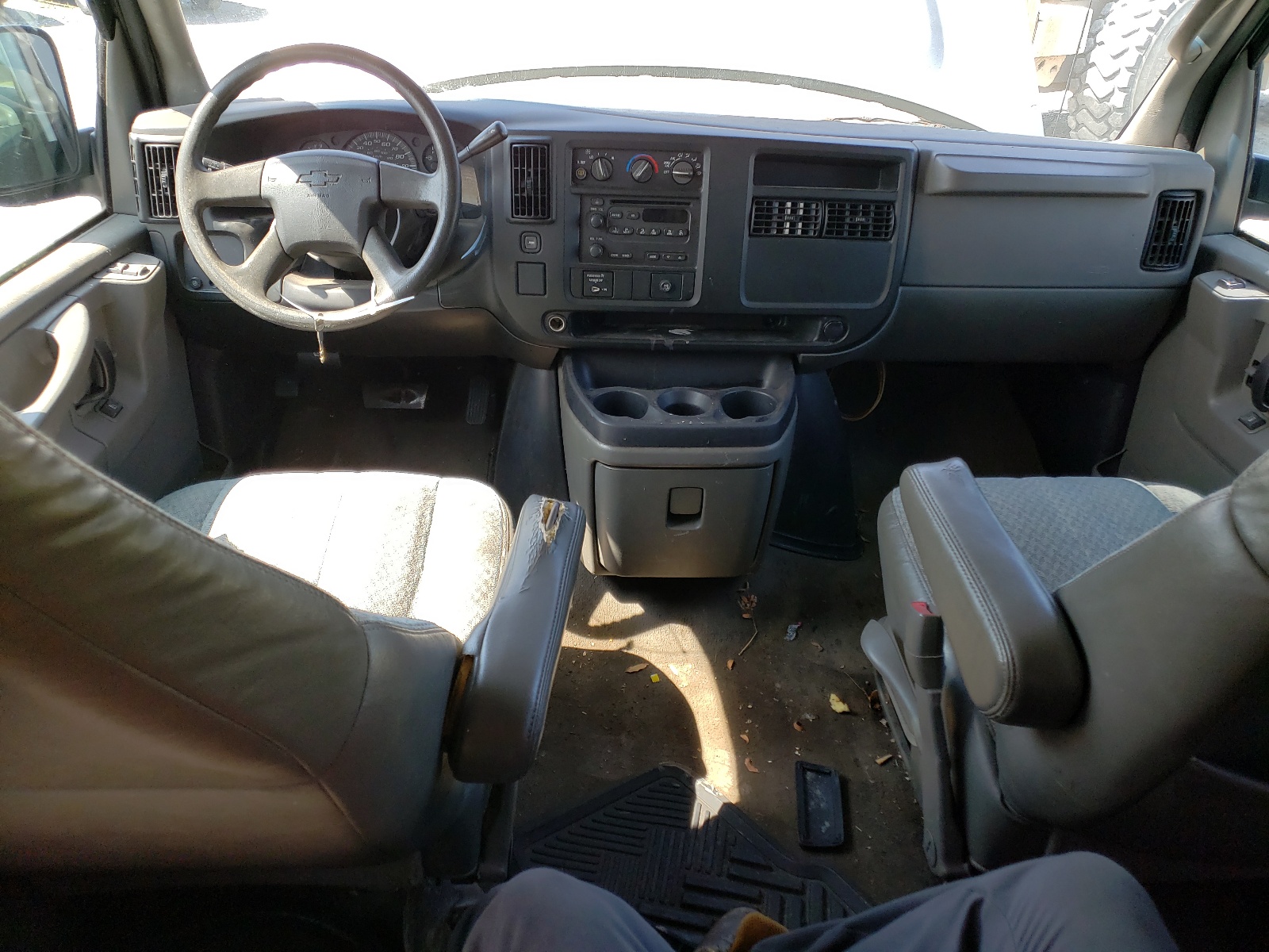 1GAHG39U841236166 2004 Chevrolet Express G3500