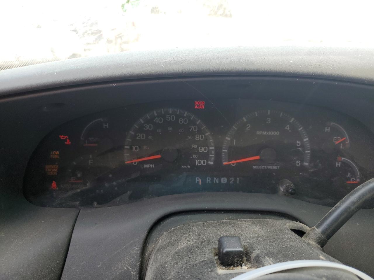 1999 Ford F150 VIN: 1FTRF17L5XNB90029 Lot: 57354084