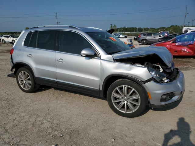 Паркетники VOLKSWAGEN TIGUAN 2012 Сріблястий