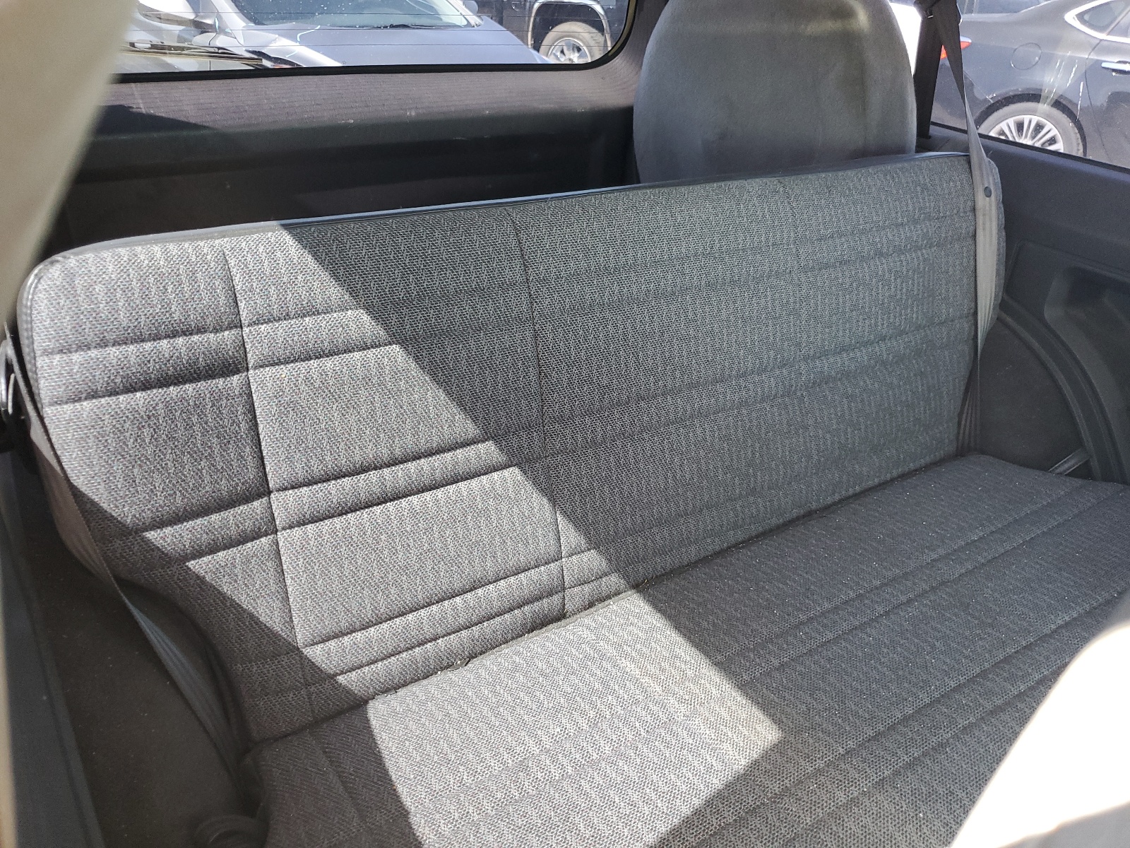 1J4FT27S8YL123831 2000 Jeep Cherokee Se