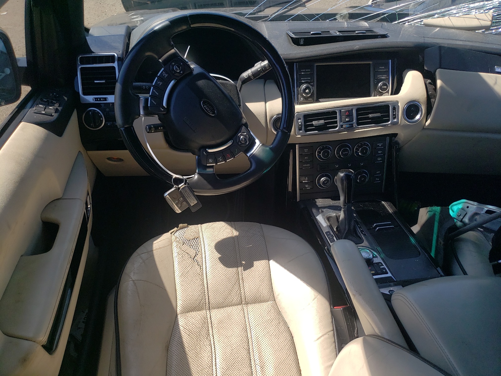 SALMF1D43BA359304 2011 Land Rover Range Rover Hse Luxury