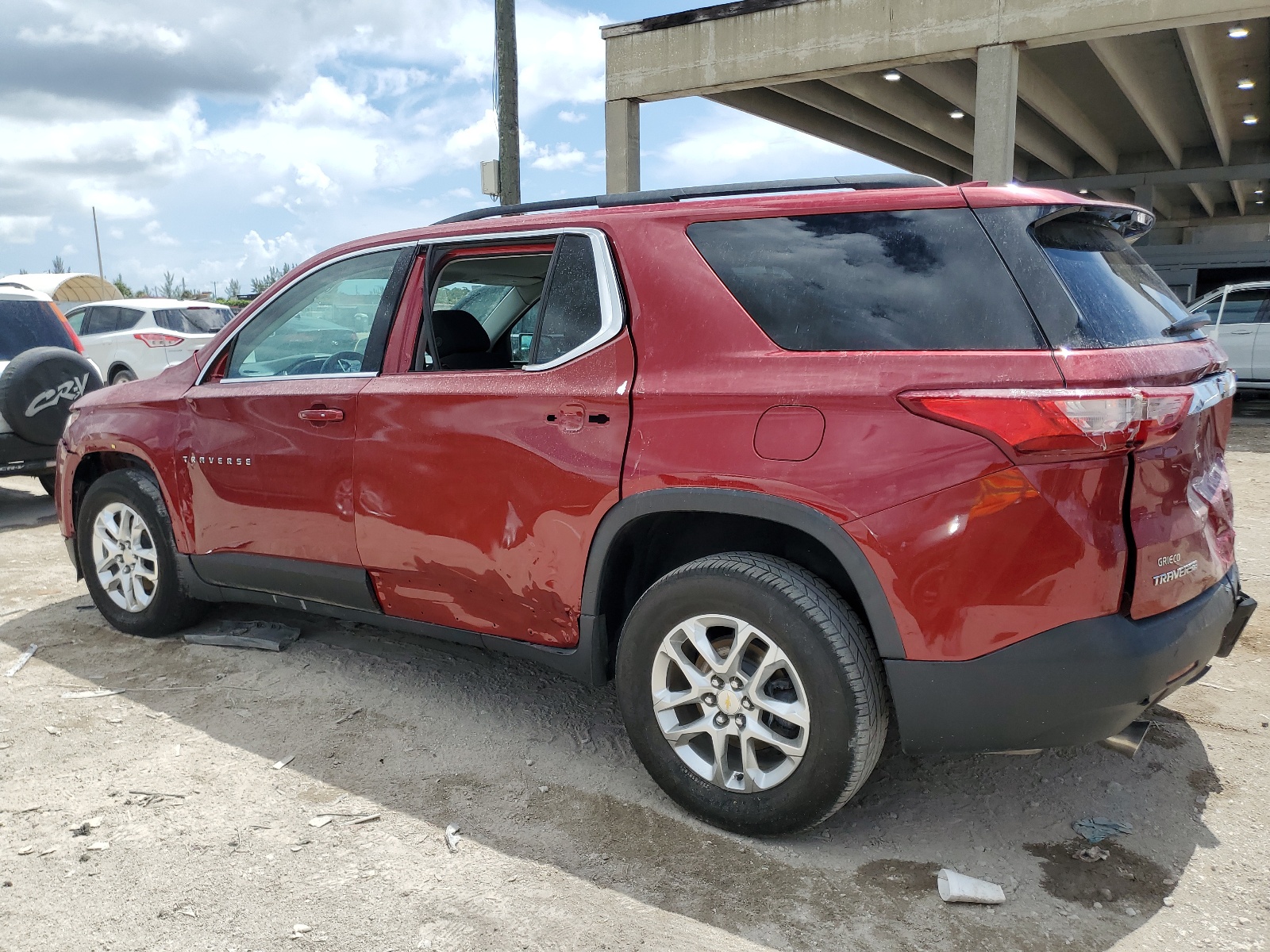 2019 Chevrolet Traverse Lt vin: 1GNERHKW6KJ147195