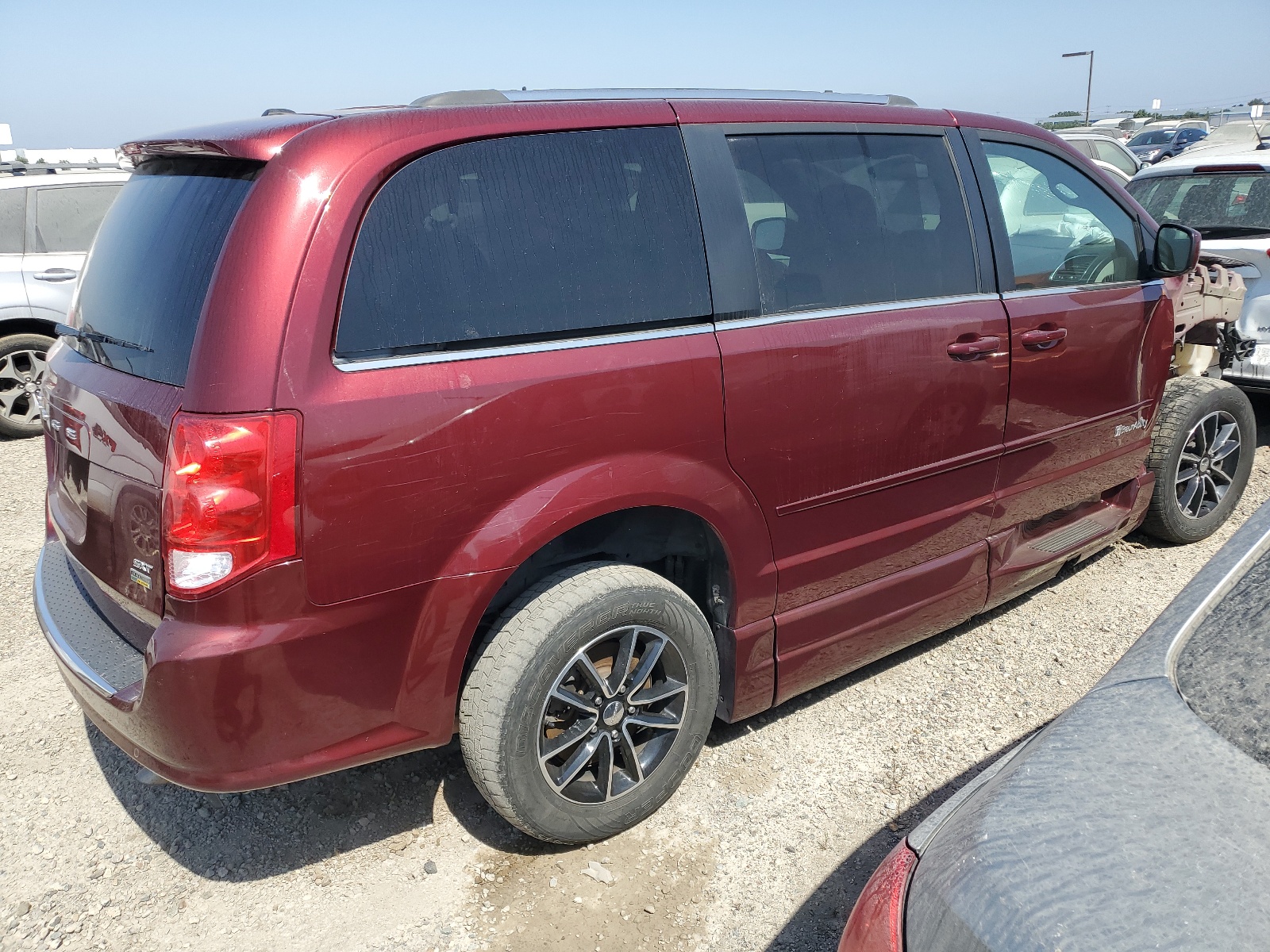 2C4RDGCG3HR789372 2017 Dodge Grand Caravan Sxt