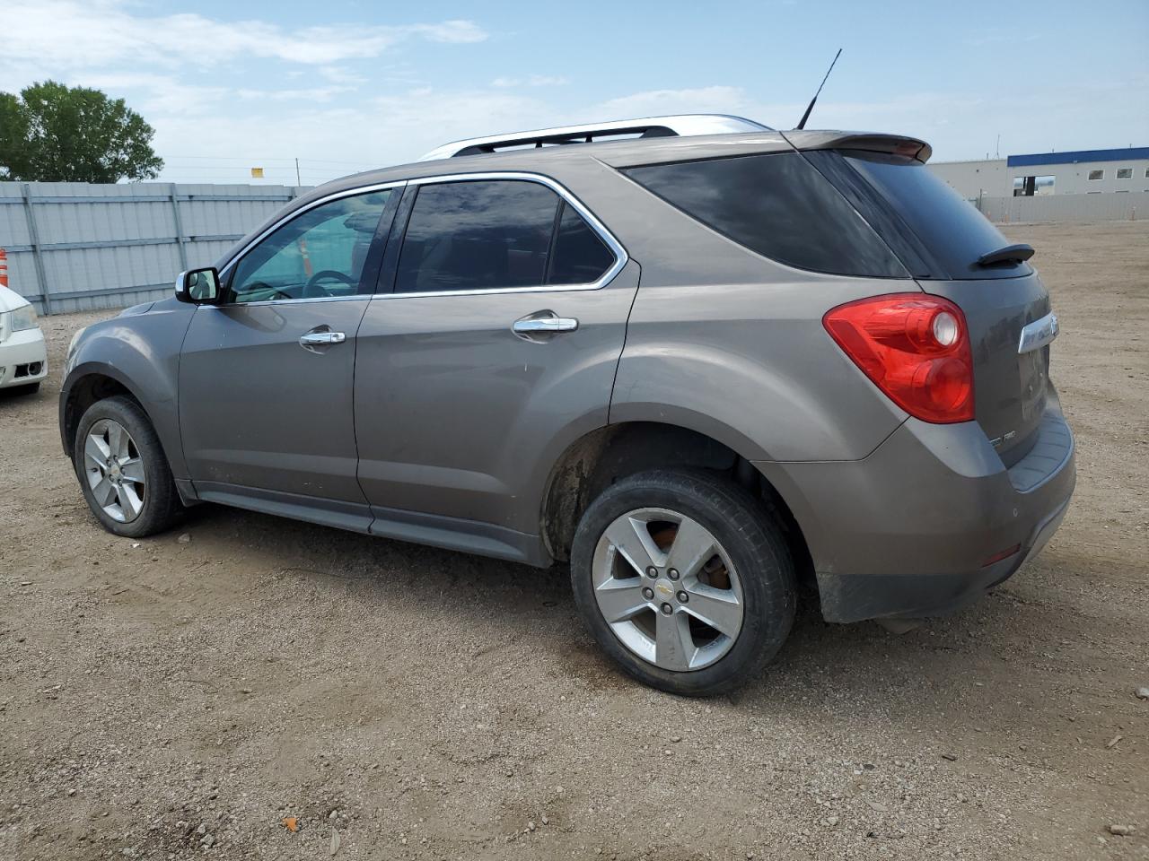 2012 Chevrolet Equinox - Image 2