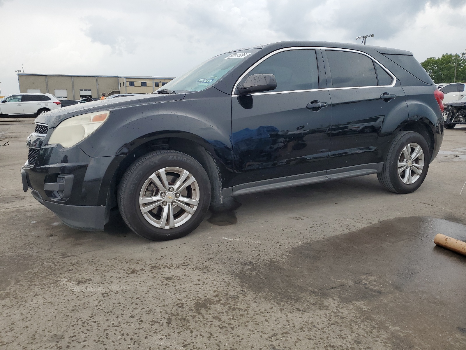 2014 Chevrolet Equinox Ls vin: 2GNALAEK7E1127083