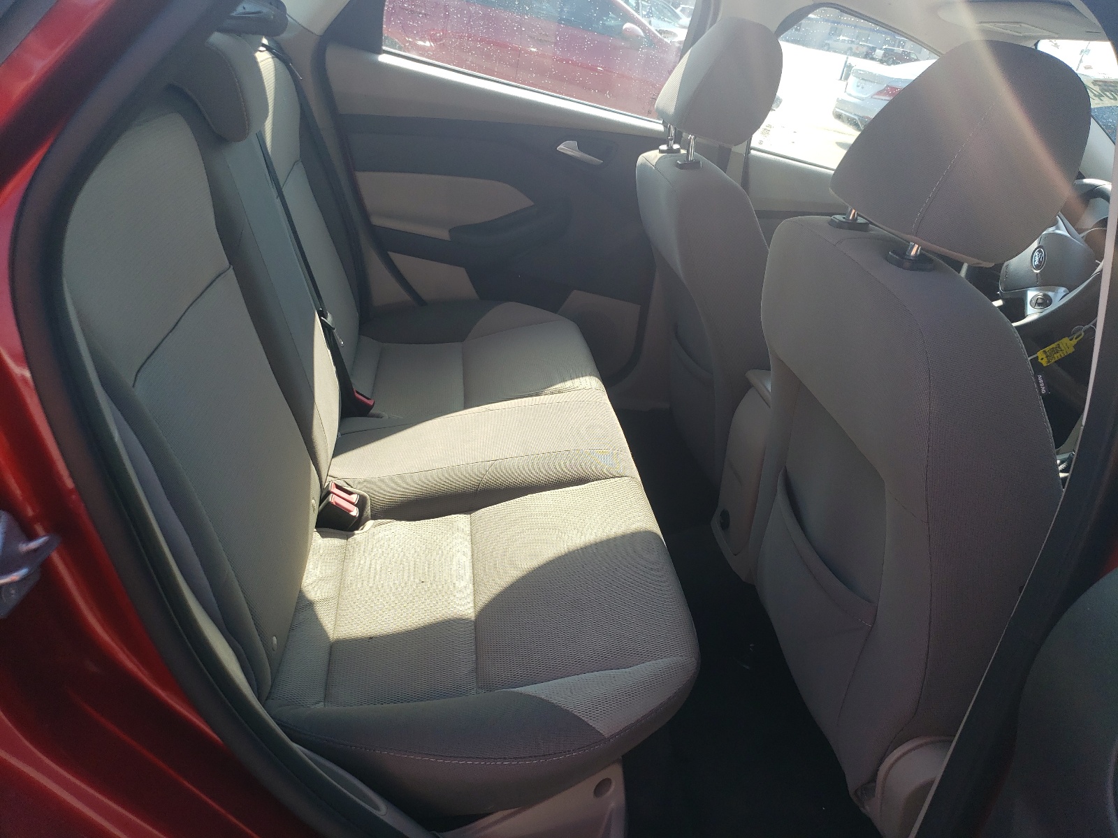 1FADP3F23EL159355 2014 Ford Focus Se