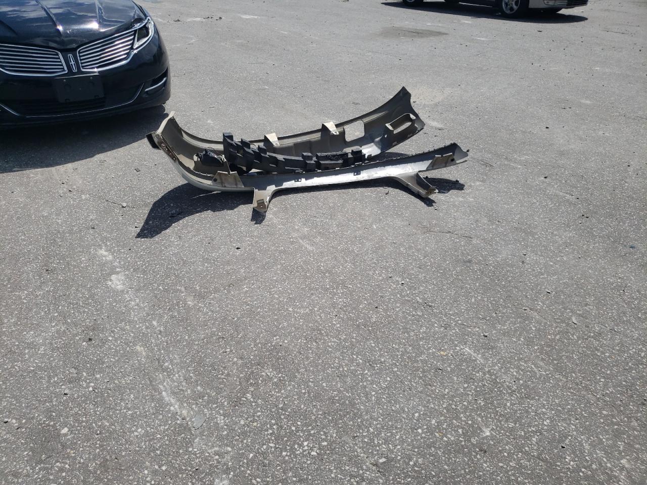 2004 Ford Expedition Eddie Bauer VIN: 1FMEU17W14LB44263 Lot: 64591014