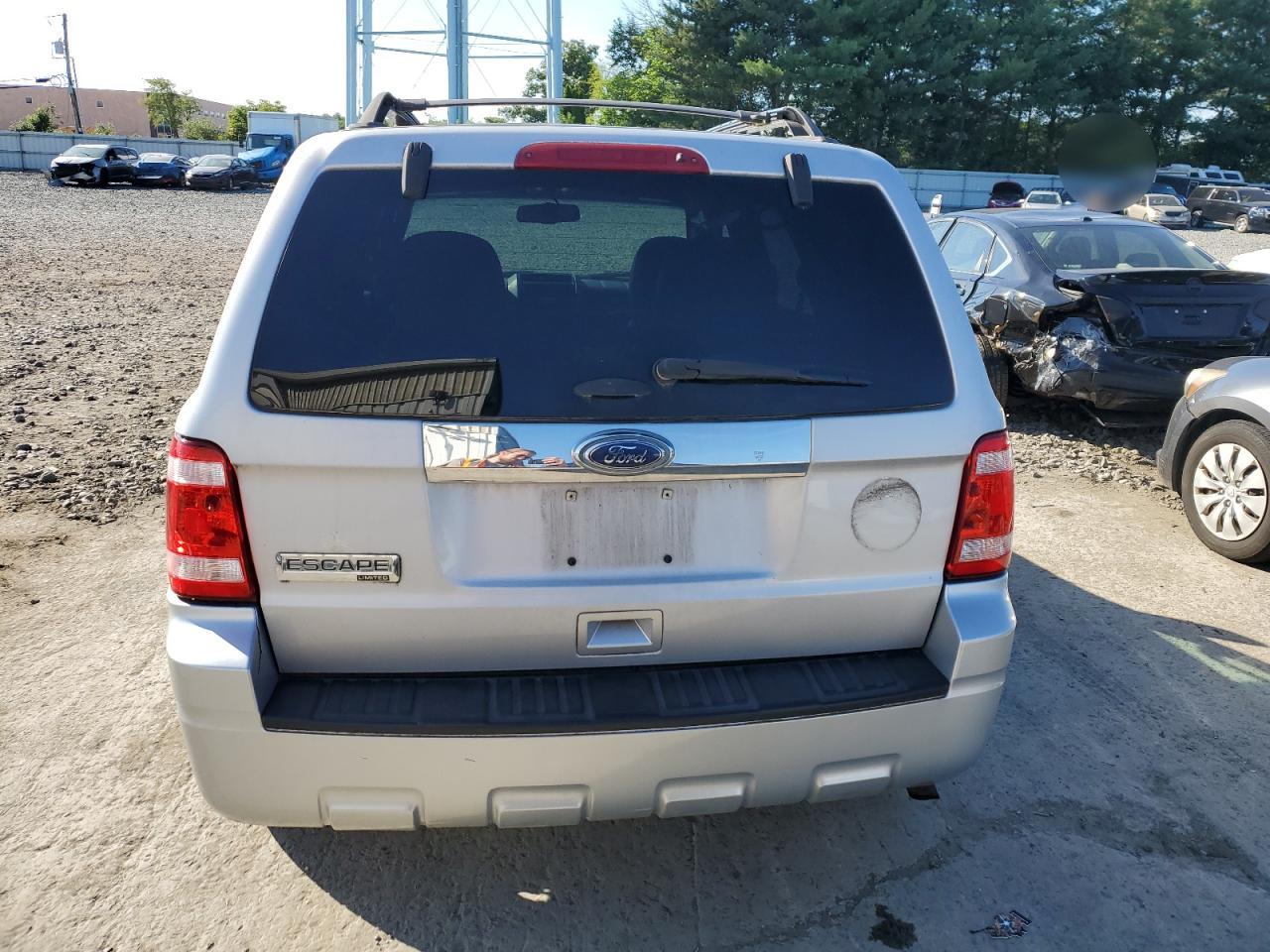 2011 Ford Escape Limited VIN: 1FMCU9E77BKC58725 Lot: 61421734