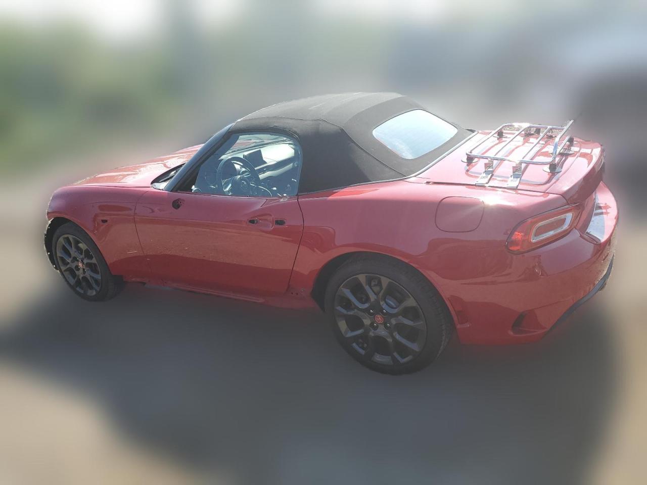 JC1NFAEK5H0125511 2017 Fiat 124 Spider Classica 2017 Fiat 124 Spider Classica VIN: JC1NFAEK5H0125511 Lot: 65545874