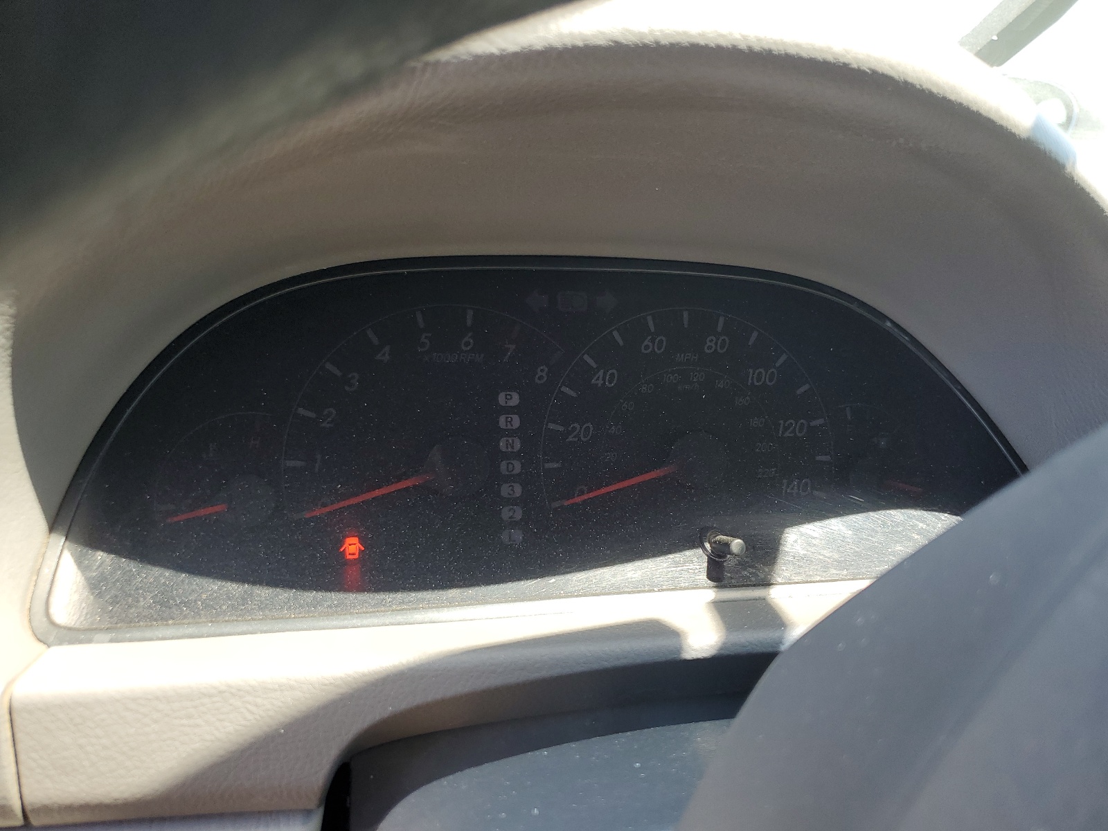 4T1BF30KX5U099786 2005 Toyota Camry Le