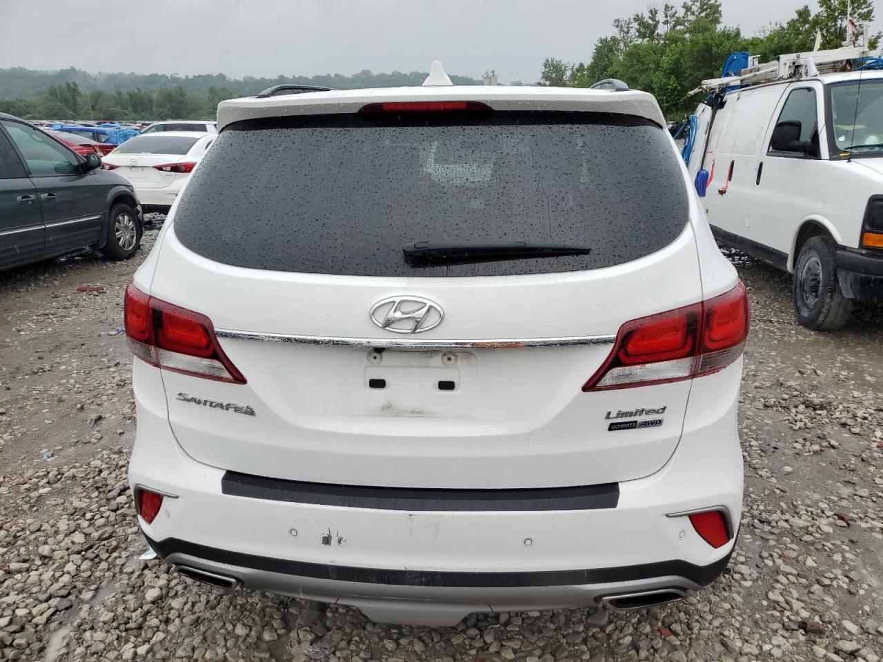 KM8SRDHF5HU207756 2017 Hyundai Santa Fe Se Ultimate