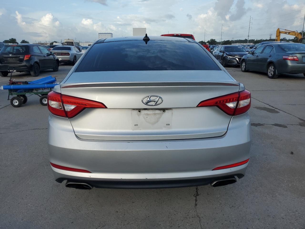 2015 Hyundai Sonata Sport VIN: 5NPE34AF8FH175390 Lot: 64885724