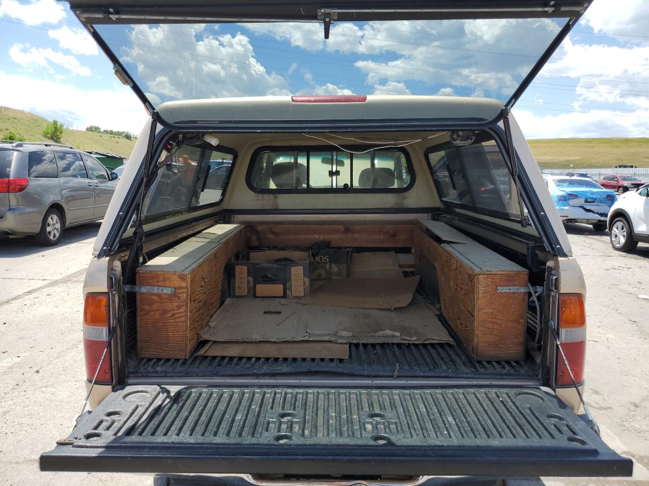 2000 Toyota Tacoma - Image 6