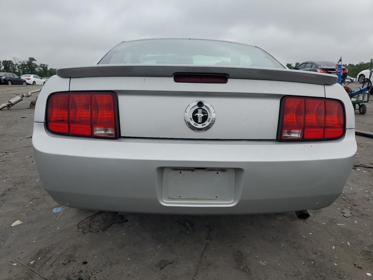 2008 Ford Mustang VIN: 1ZVHT80N185101645 Lot: 64311864