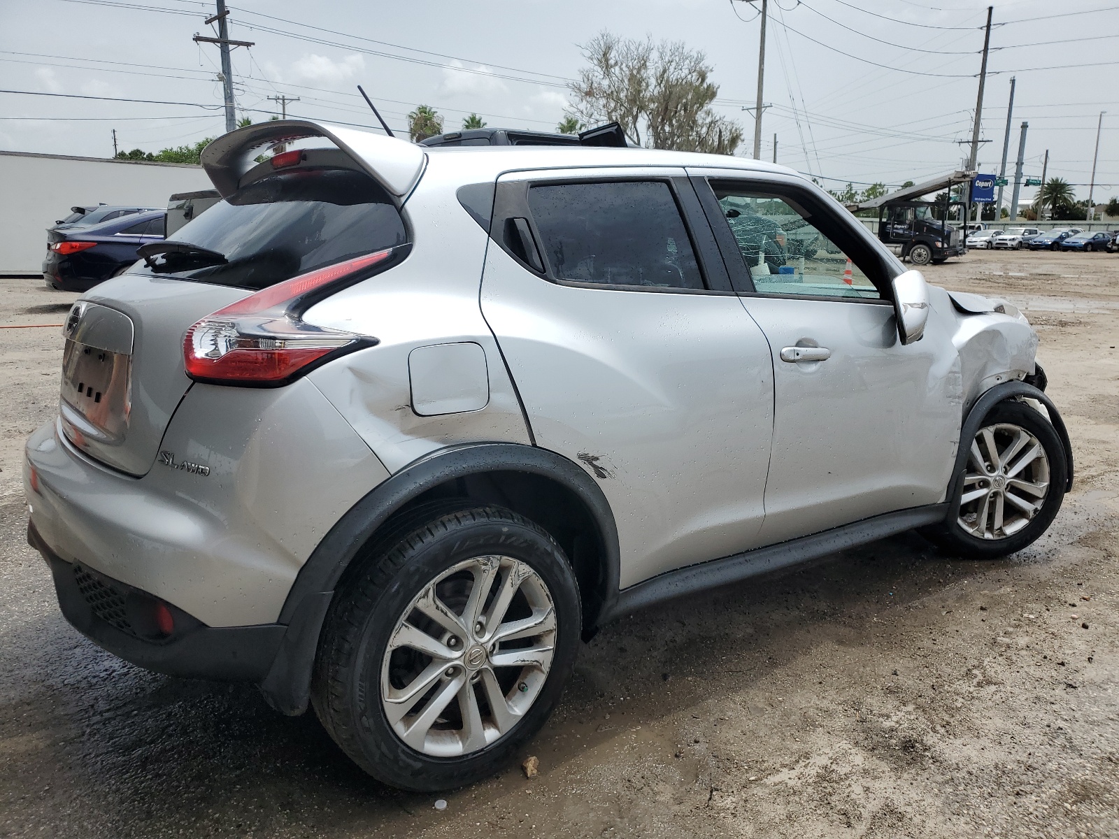 2016 Nissan Juke S vin: JN8AF5MV2GT656137