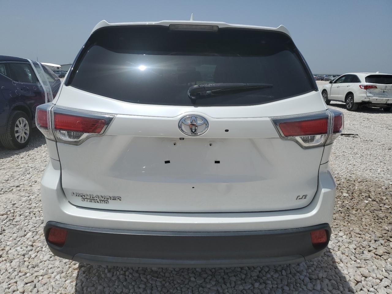 2015 Toyota Highlander Le VIN: 5TDZKRFH0FS089755 Lot: 65117074