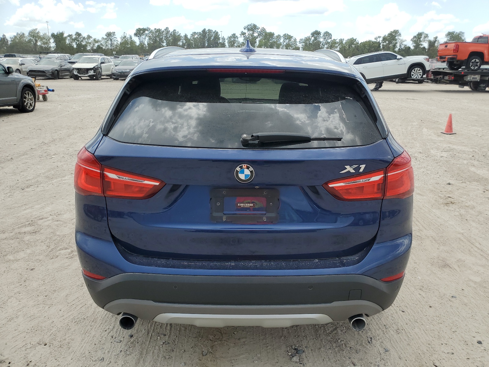 2017 BMW X1 Sdrive28I vin: WBXHU7C36H5H35897