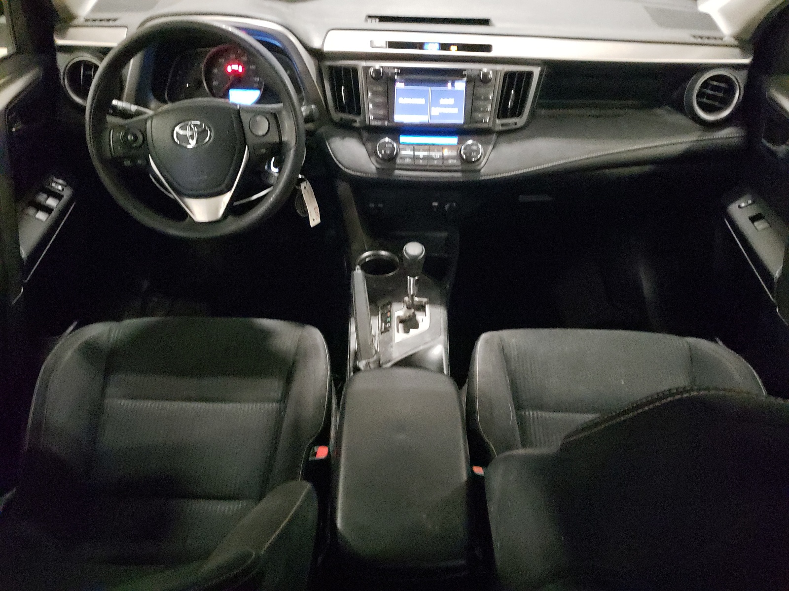 JTMRFREV0FD152148 2015 Toyota Rav4 Xle