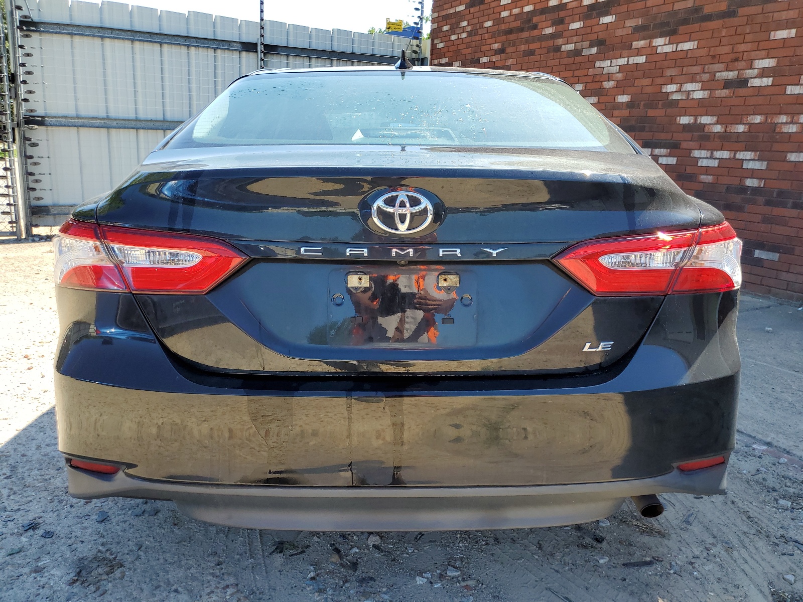 2019 Toyota Camry L vin: 4T1B11HK7KU776828