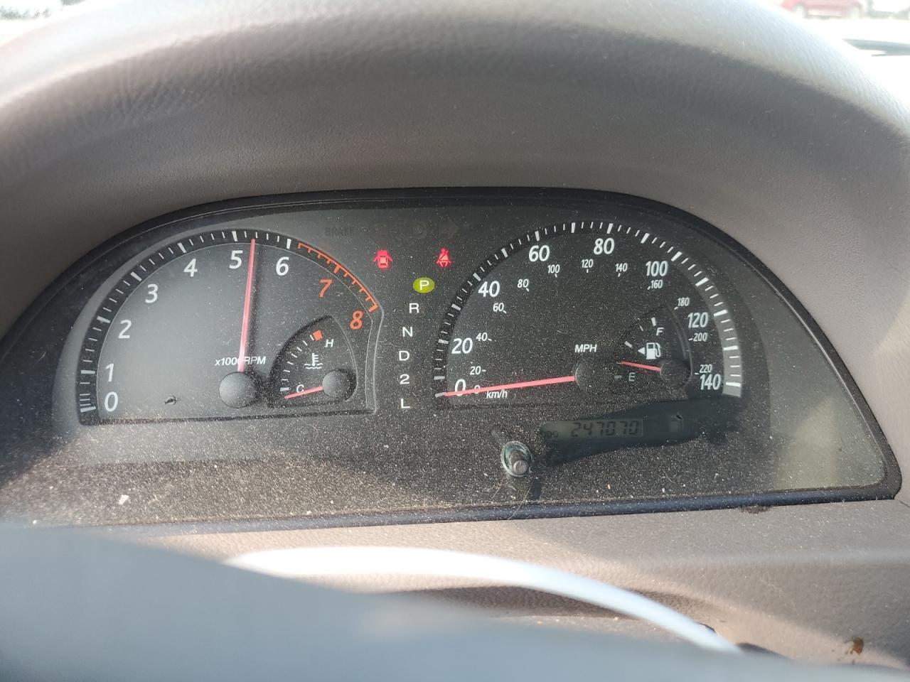 2003 Toyota Camry Le VIN: 4T1BE32K73U120798 Lot: 62741444