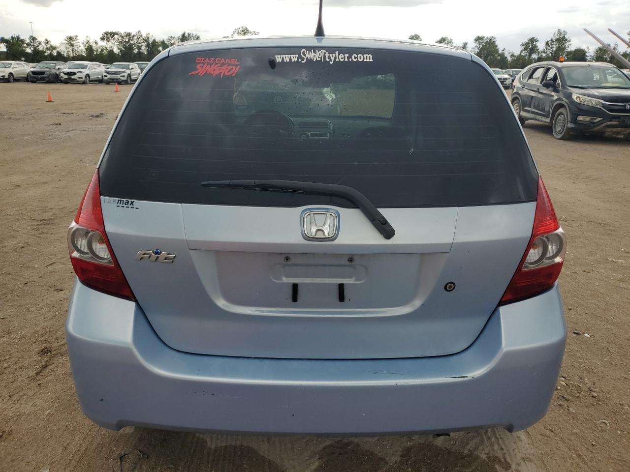 2008 Honda Fit VIN: JHMGD38458S043890 Lot: 64242934