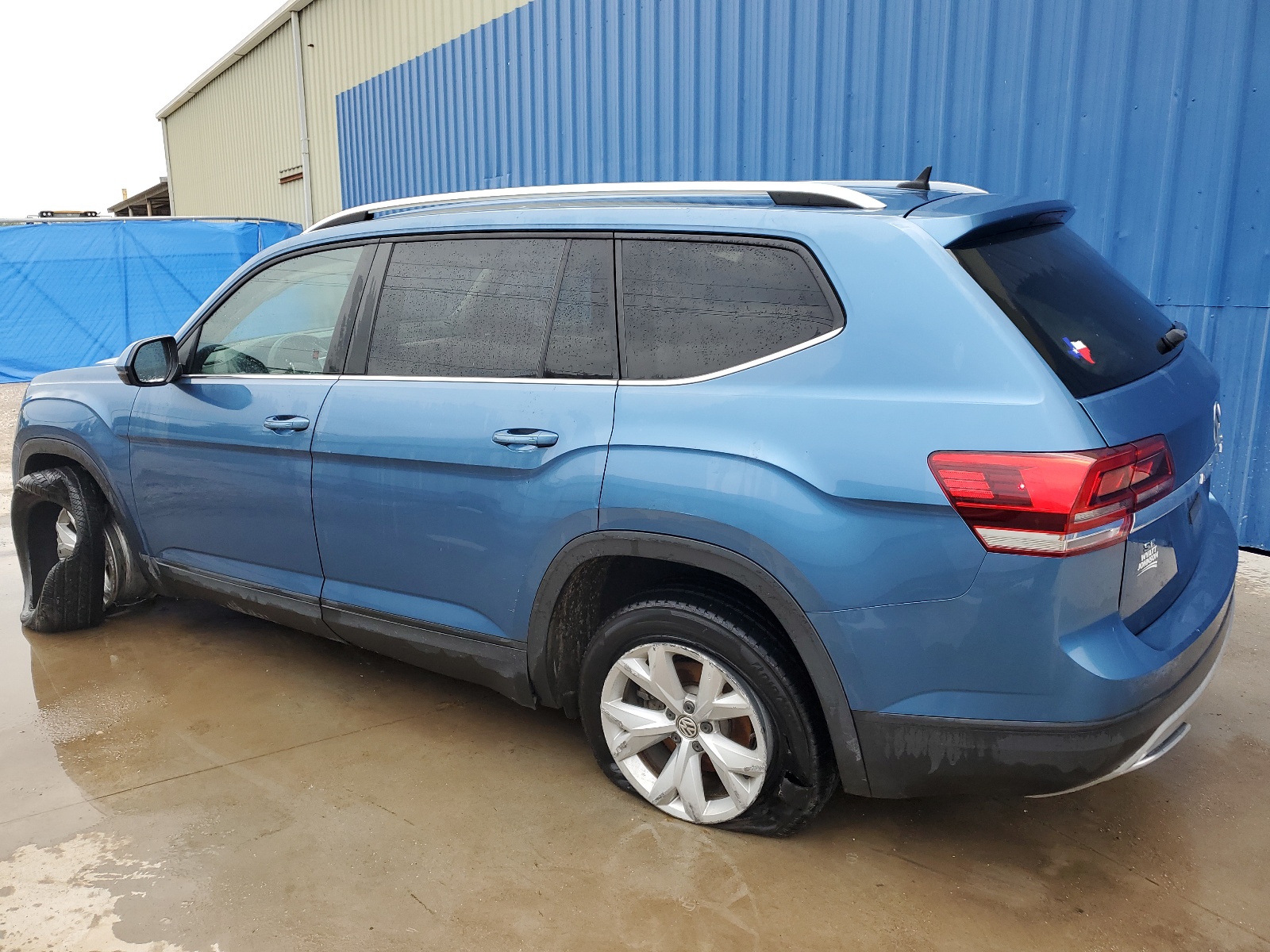 1V2UR2CA6KC557602 2019 Volkswagen Atlas Se