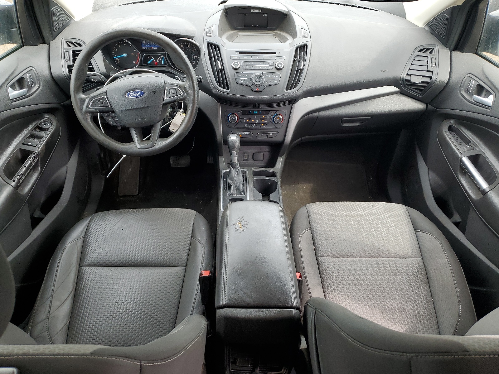 1FMCU9GDXHUC46360 2017 Ford Escape Se