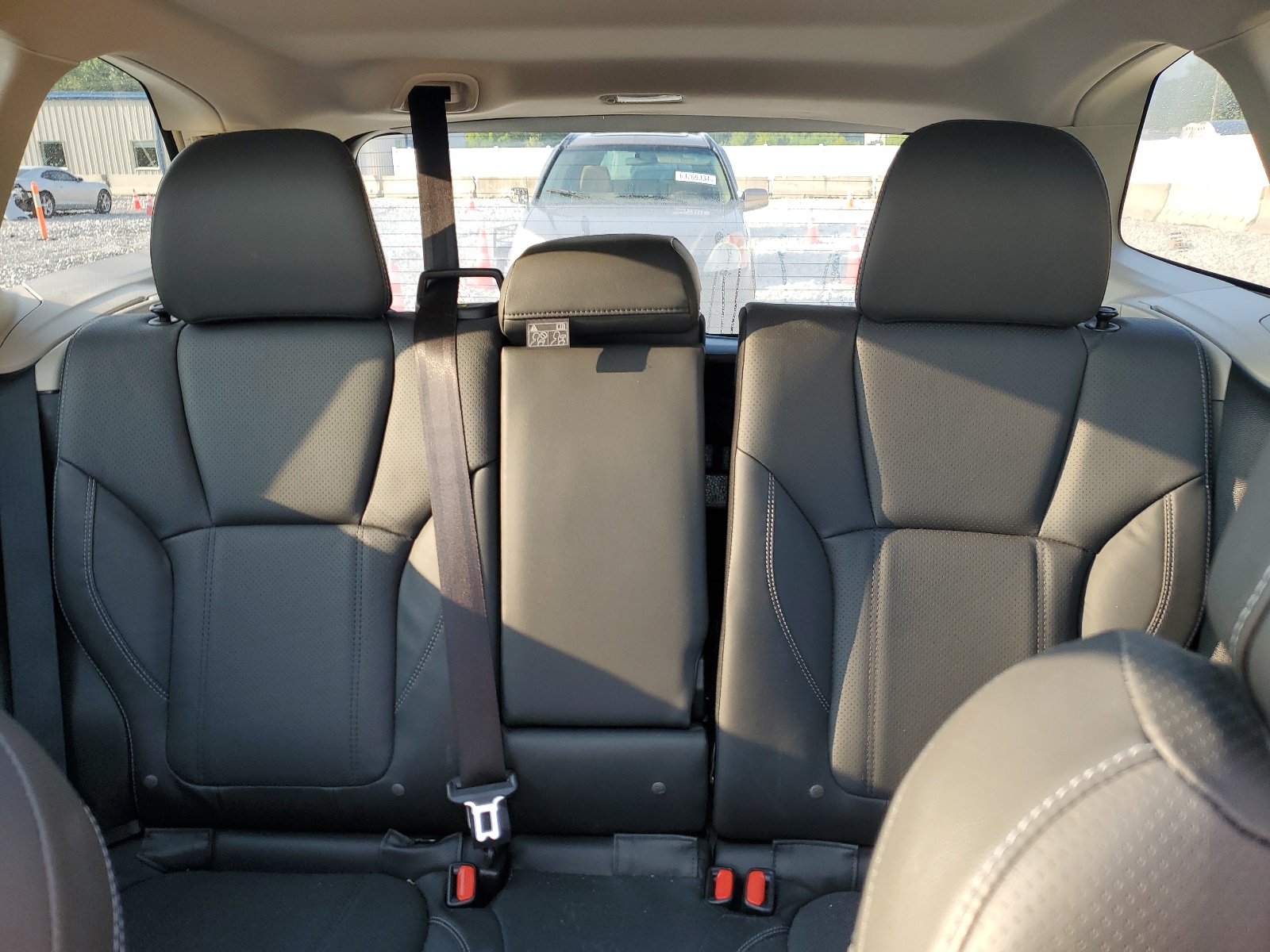 JF2SKAUC5KH404964 2019 Subaru Forester Limited