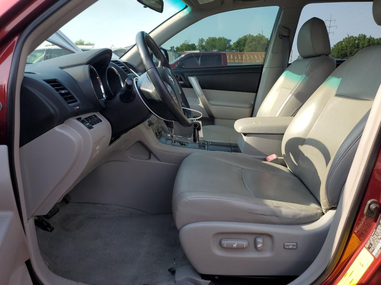 2009 Toyota Highlander - Image 7
