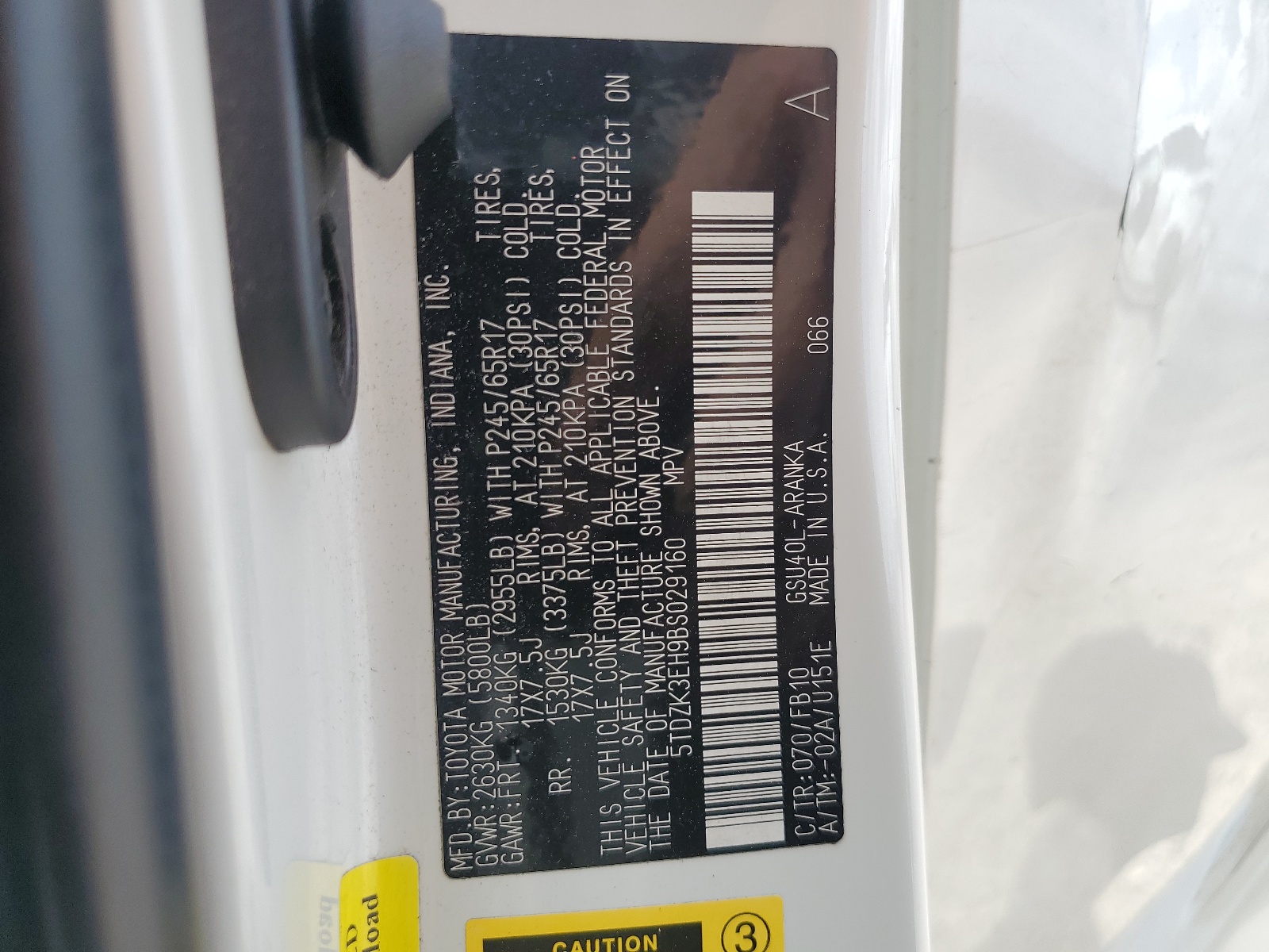 5TDZK3EH9BS029160 2011 Toyota Highlander Base