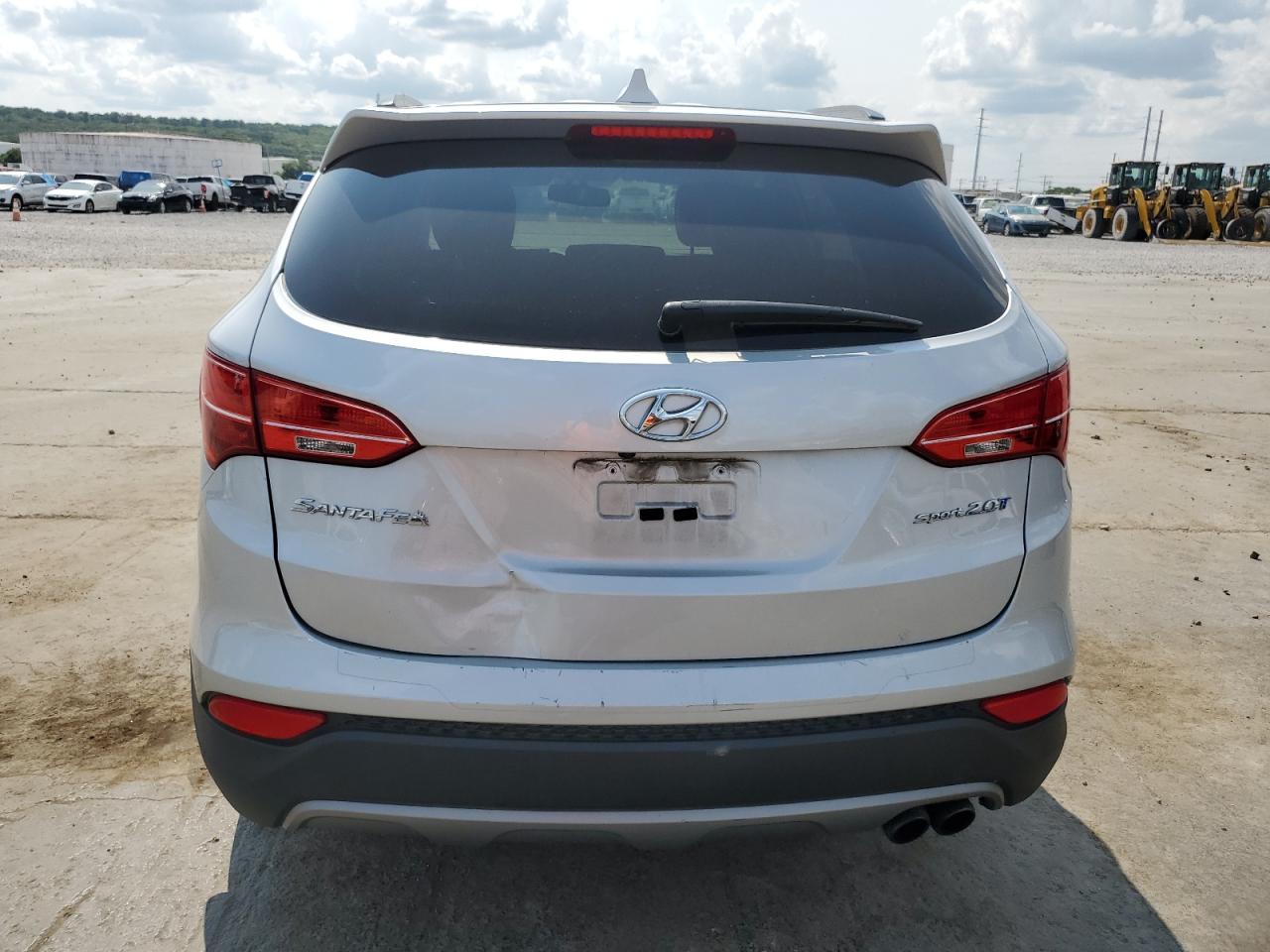 2014 Hyundai Santa Fe - Image 6